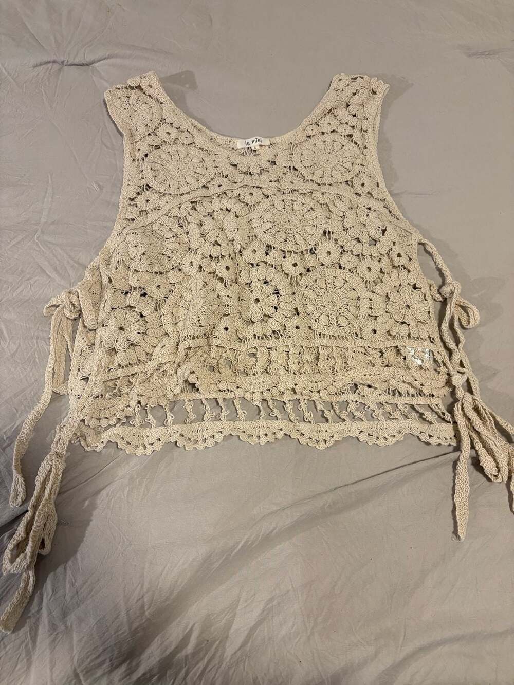 La Miel Crochet Tank Top Size L Beige Floral Lace Boho Fringe Vest